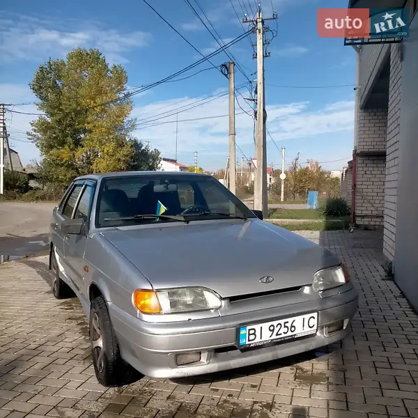 2012 vaz 211540