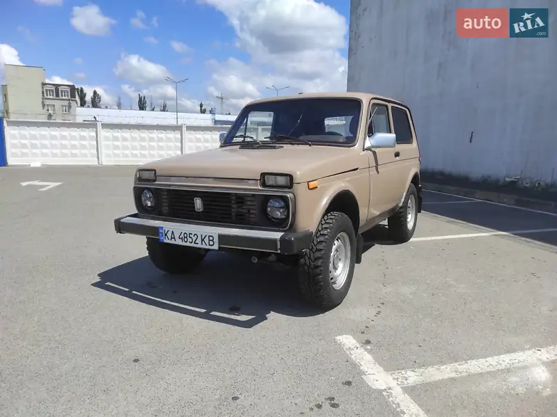 1983 vaz 2121