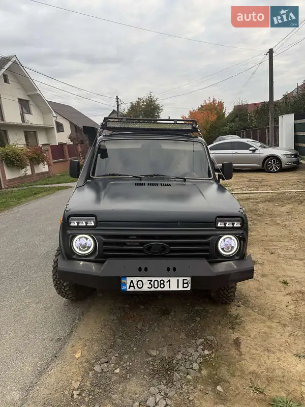 2008 vaz 212140