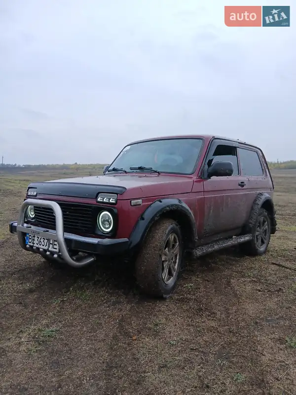 2009 vaz 212140