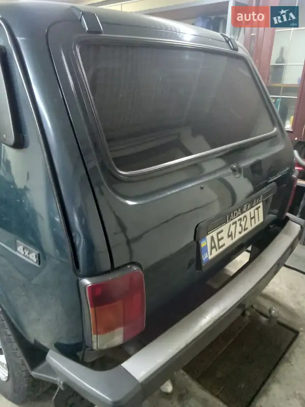2010 vaz 212140