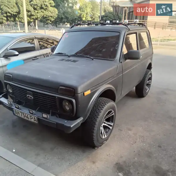 2012 vaz 212140