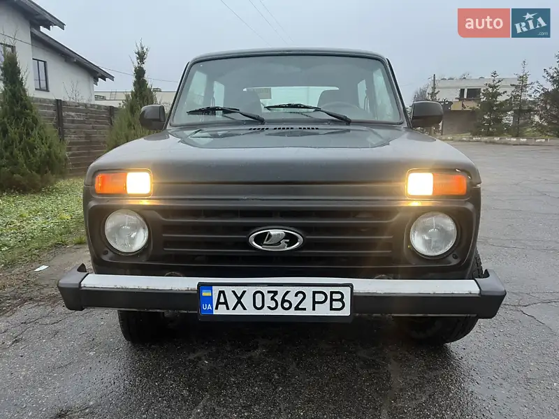 2019 lada 212140