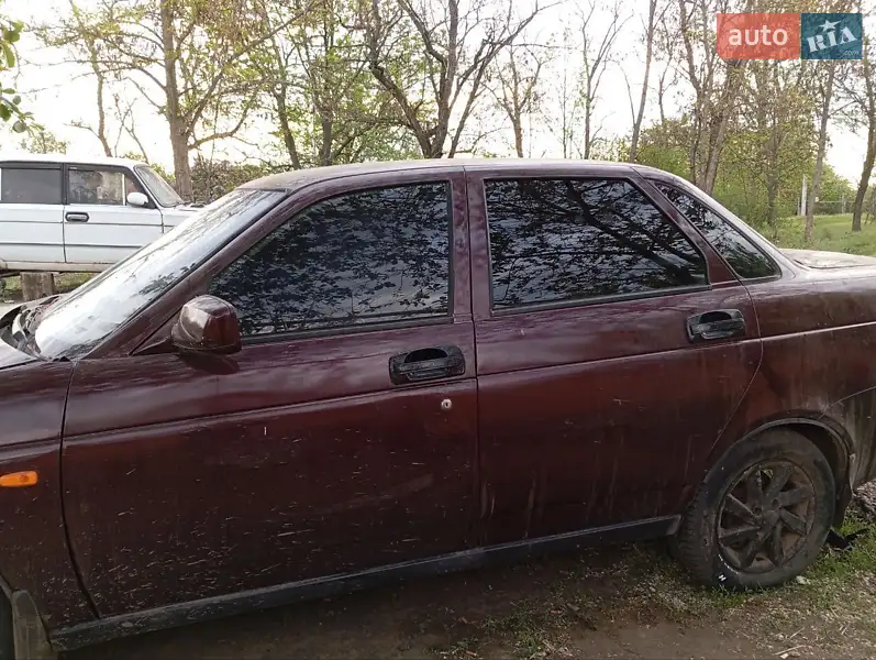 2008 vaz 217030