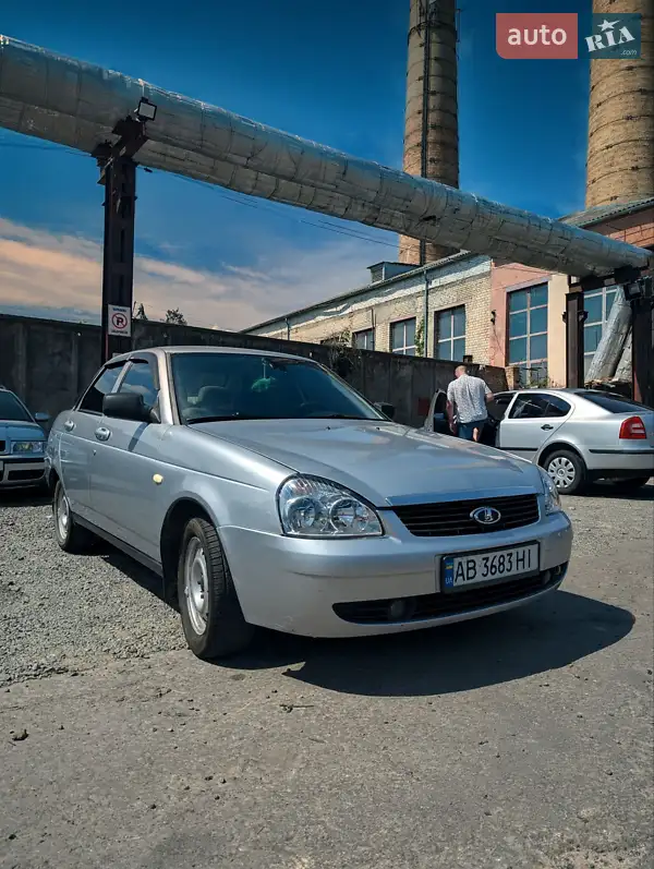2008 vaz 217030