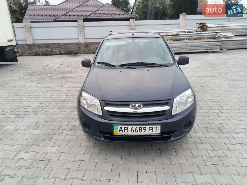 2013 vaz 219010