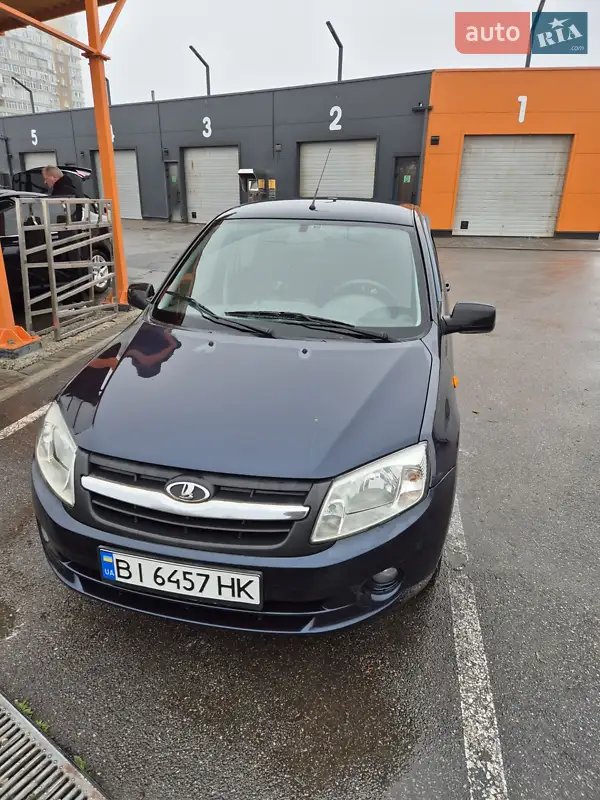 2013 vaz 219010