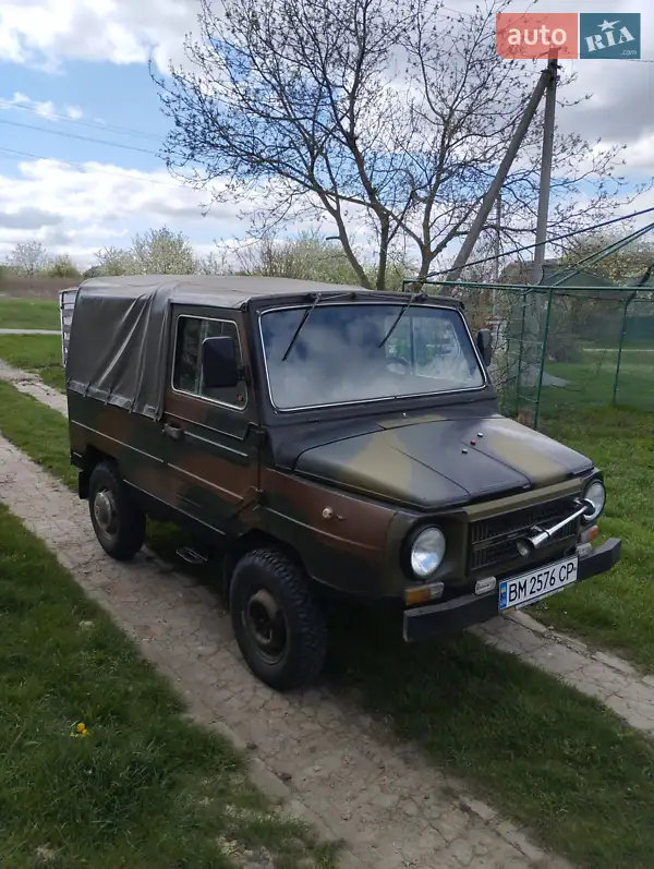 1992 luaz 969m