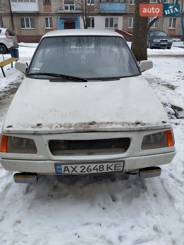 1992 zaz 1102