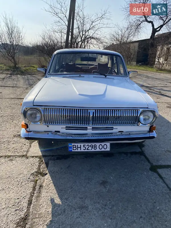1985 gaz 24