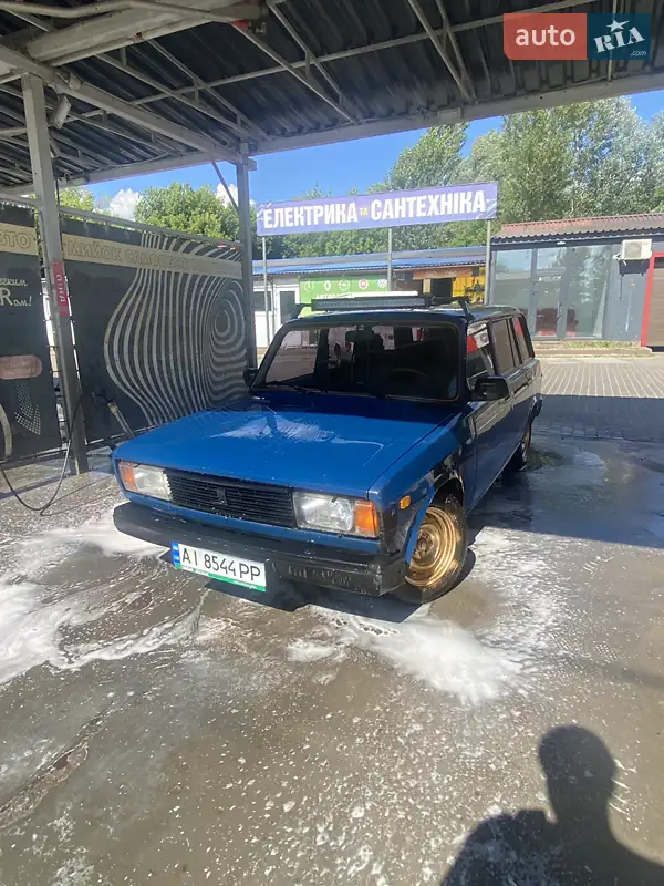 2005 vaz 21043