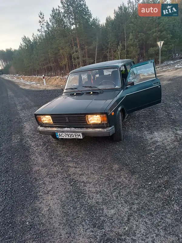 2005 vaz 21043
