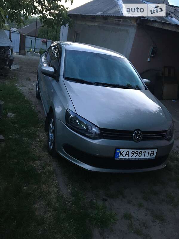 2011 volkswagen polo