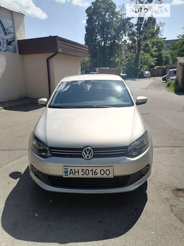2011 volkswagen polo