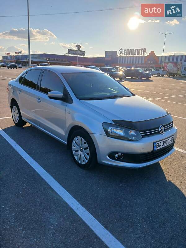 2011 volkswagen polo