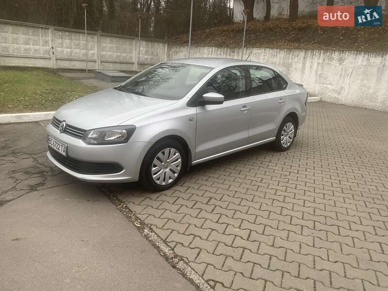 2011 volkswagen polo