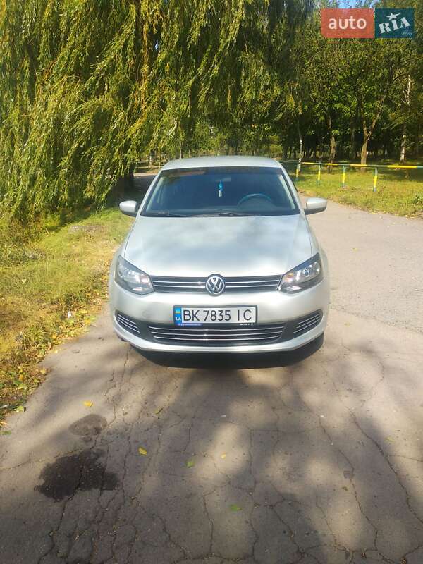 2011 volkswagen polo