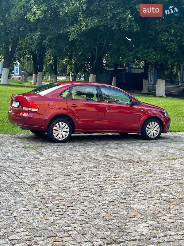 2011 volkswagen polo