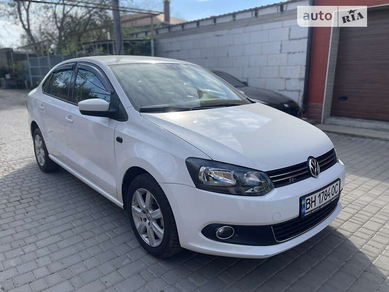 2011 volkswagen polo