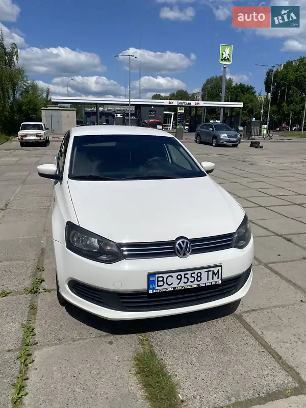 2011 volkswagen polo