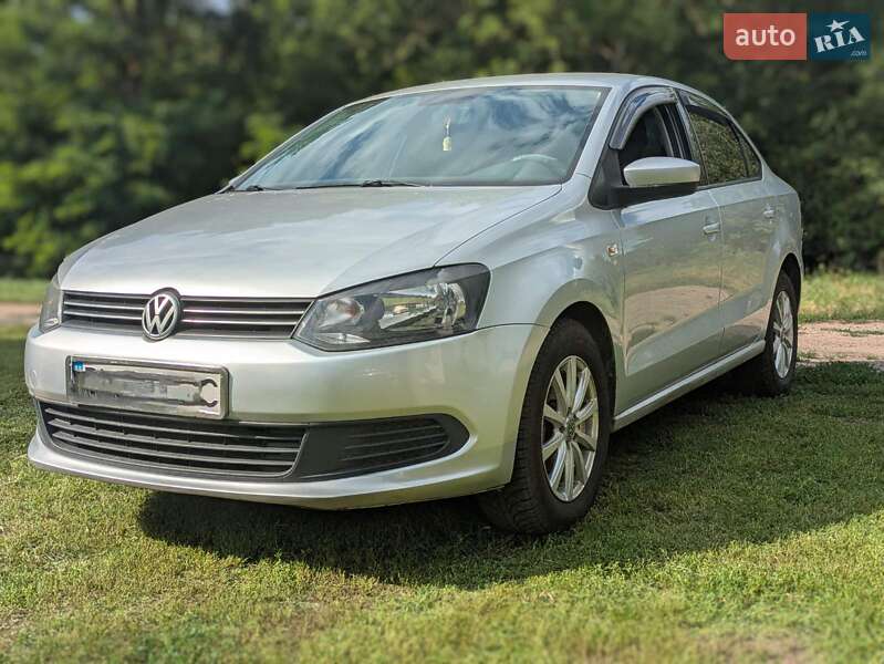 2011 volkswagen polo