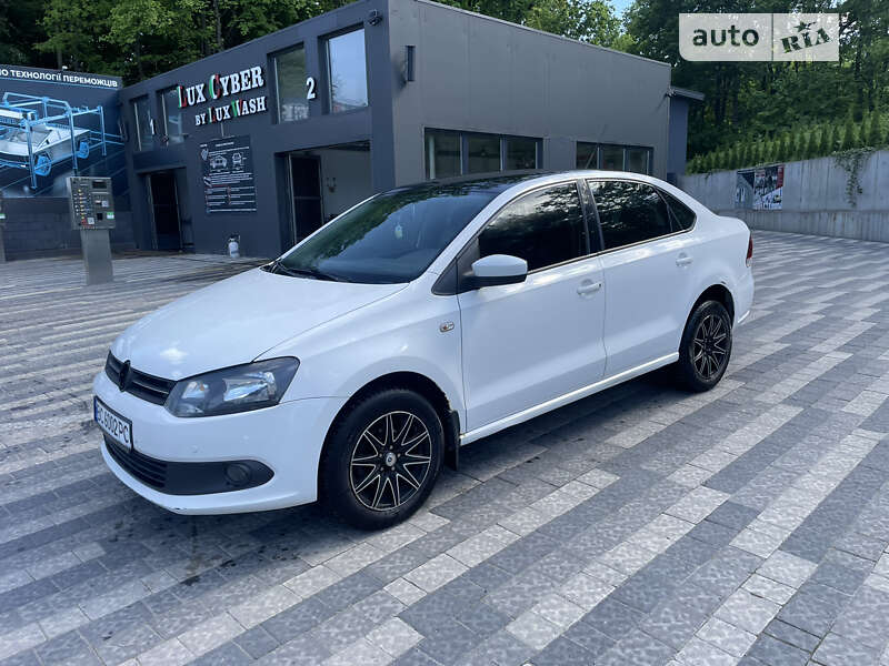 2011 volkswagen polo