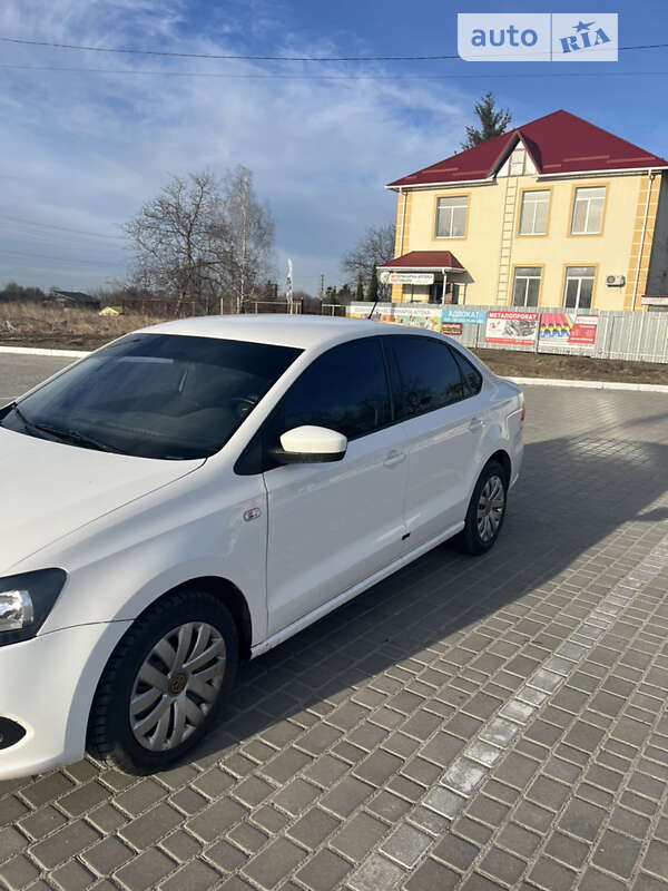 2012 volkswagen polo