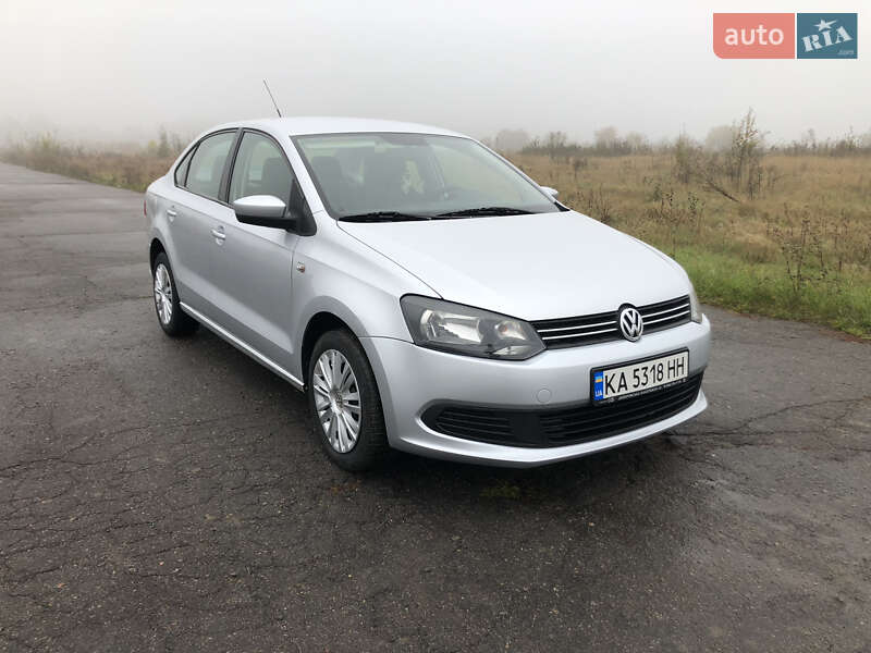 2012 volkswagen polo