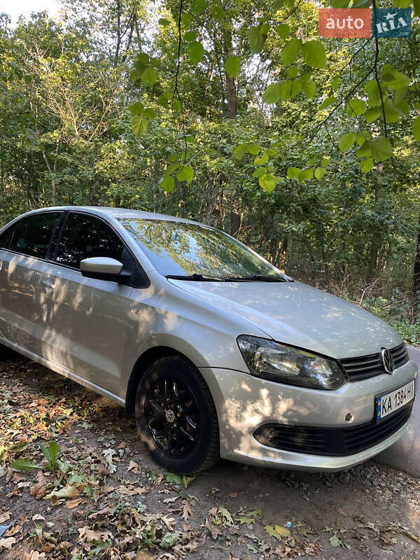 2012 volkswagen polo