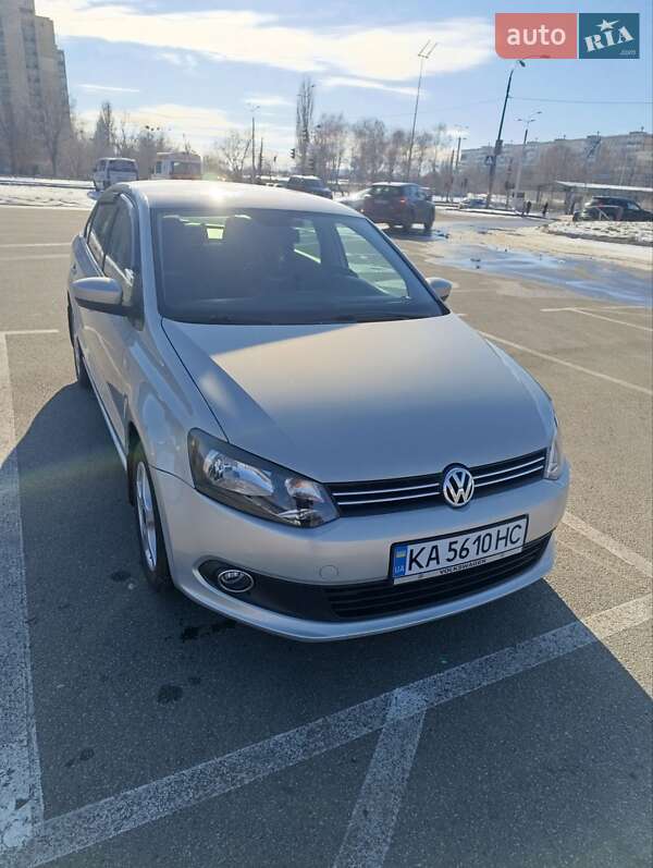 2012 volkswagen polo