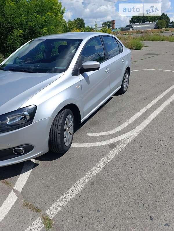 2012 volkswagen polo