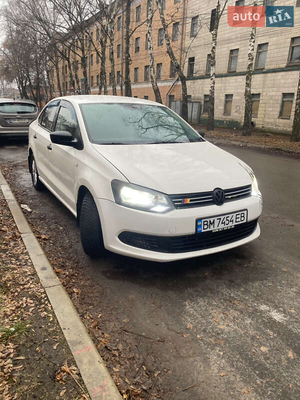 2012 volkswagen polo