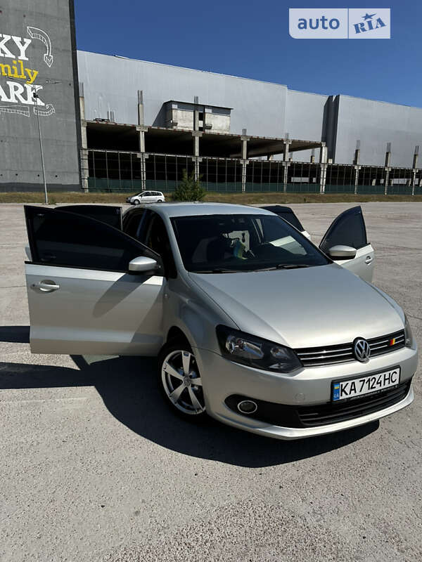 2012 volkswagen polo