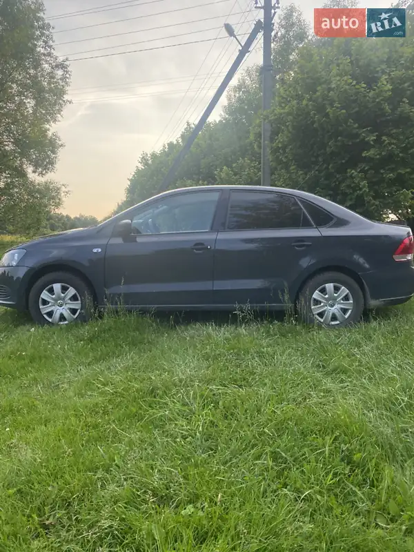 2012 volkswagen polo