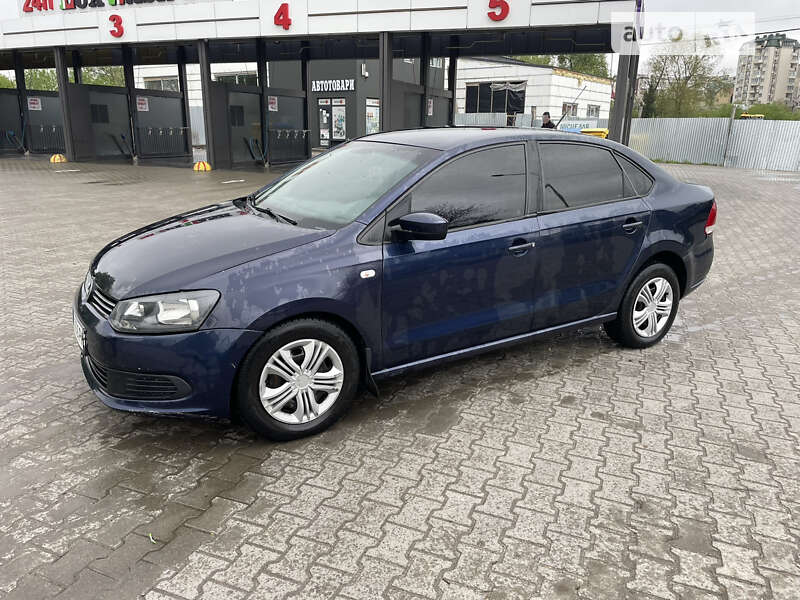 2012 volkswagen polo