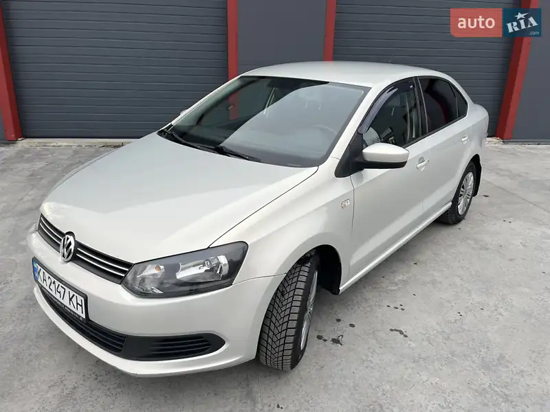 2012 volkswagen polo
