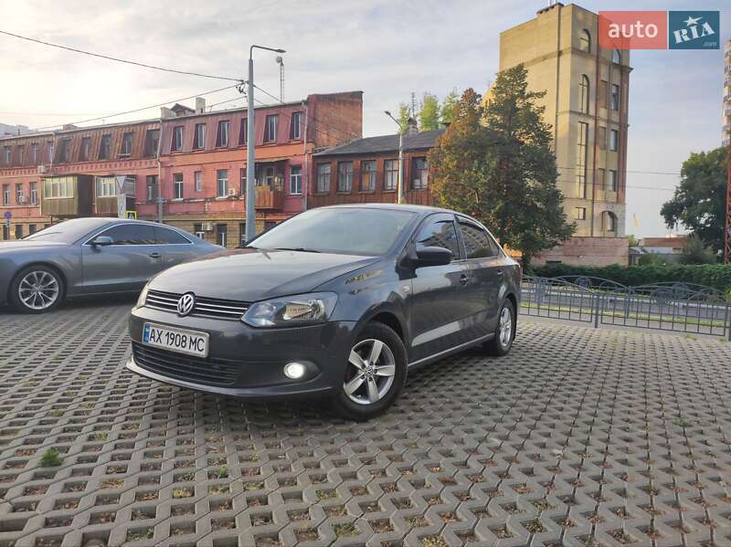 2012 volkswagen polo