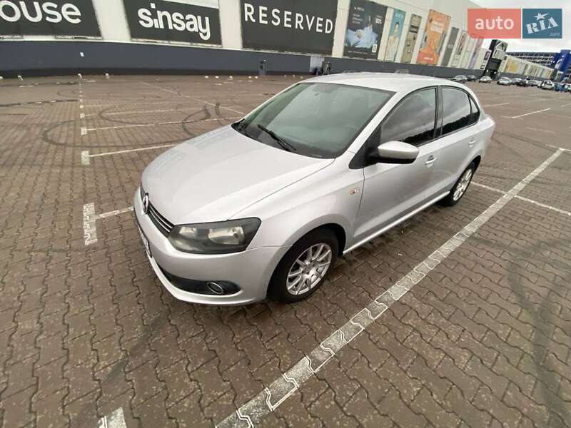 2012 volkswagen polo