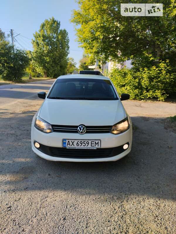 2012 volkswagen polo