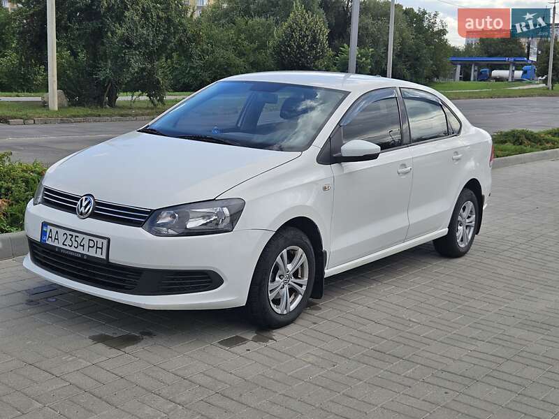 2012 volkswagen polo