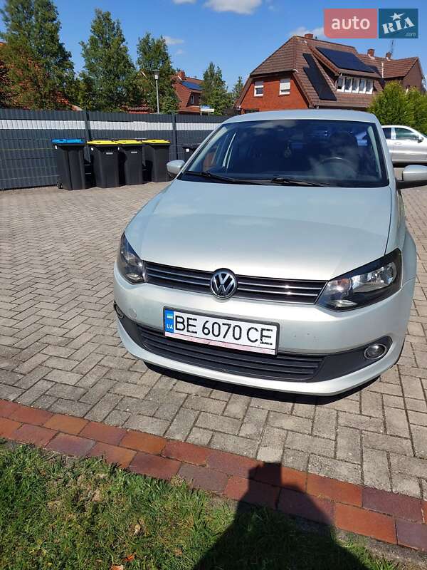 2012 volkswagen polo