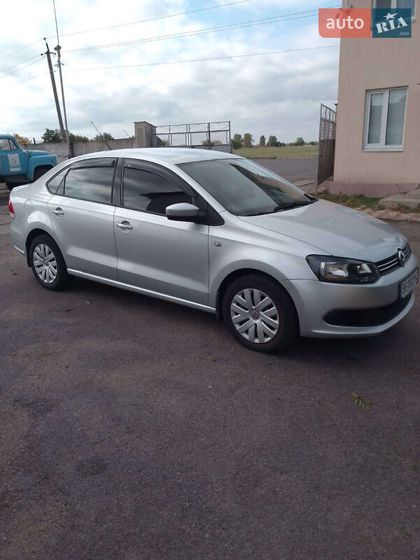 2013 volkswagen polo