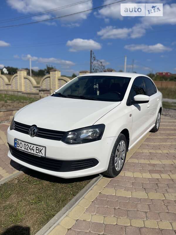 2012 volkswagen polo