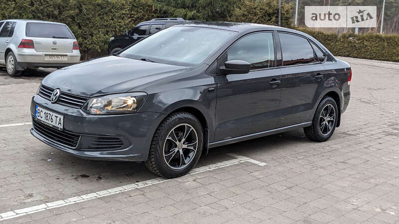 2012 volkswagen polo