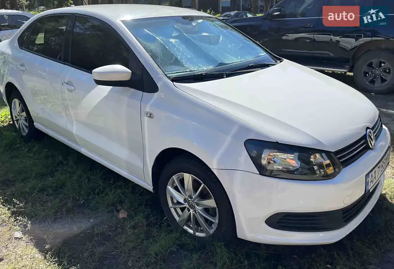 2012 volkswagen polo