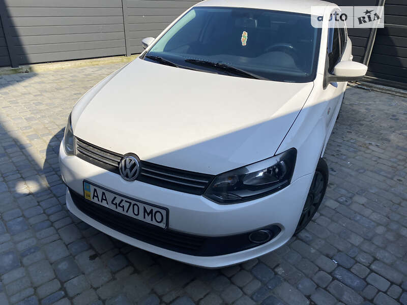 2013 volkswagen polo