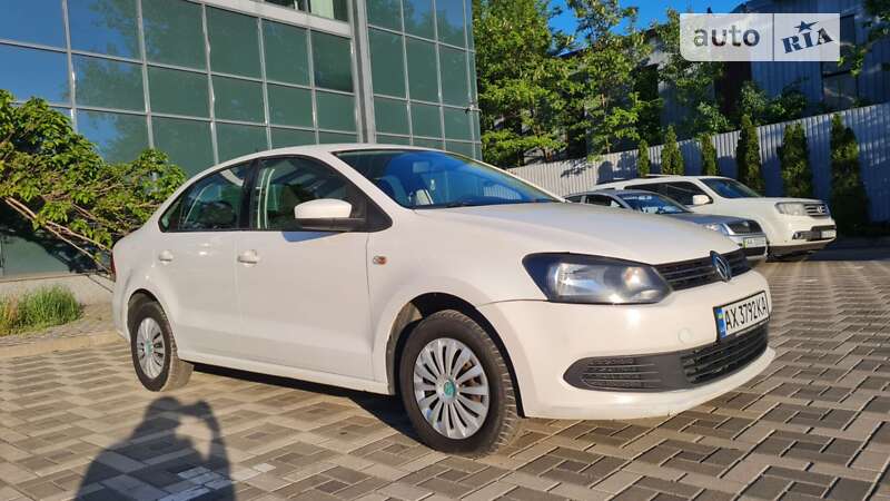 2013 volkswagen polo