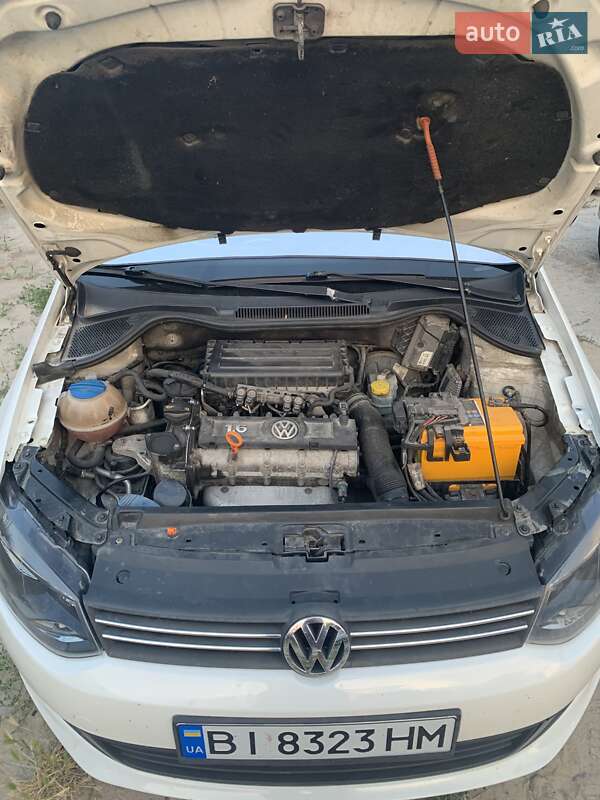 2013 volkswagen polo