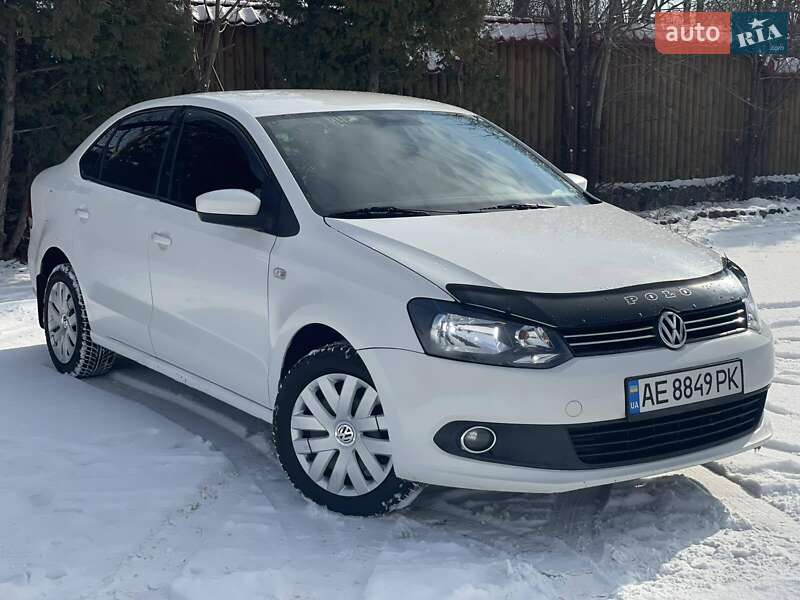 2013 volkswagen polo