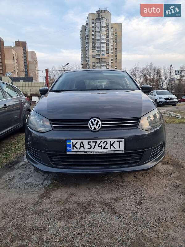 2013 volkswagen polo